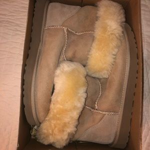 Winter Australia UGG size 10 Womens